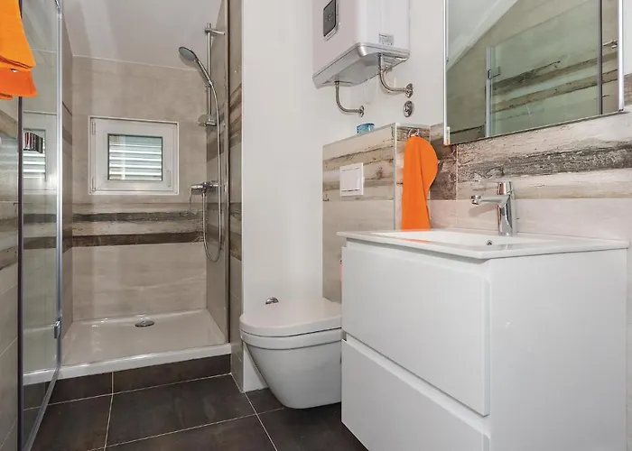 Two-bedroom In דירה ברודאריצה